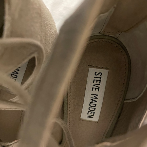 Steve Madden Bootie - Picture 2 of 6